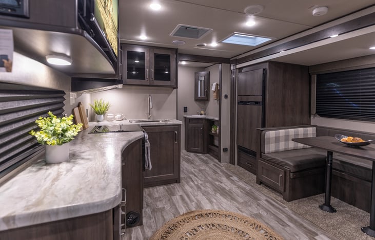 Look at all that counter space!