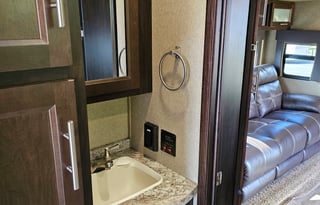 2017 Forest River XLR Hyper Lite 30HDS Toy Hauler