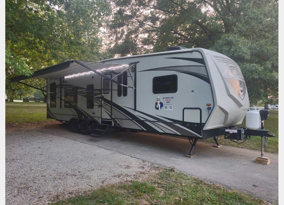 Toy Hauler rentals in Springfield