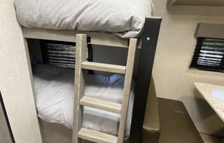 Lightweight and Easy to Tow Glamping on Wheels