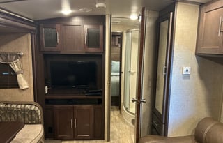 2016 Forrest River Surveyor 251RKS