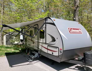 Dutchmen RV Coleman Light 2405BH