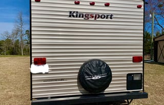 Bunkhouse - Cozy Camper! Sleeps 5-7