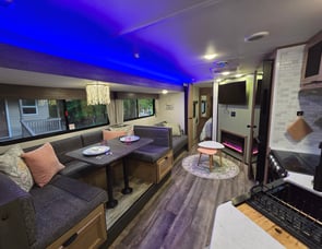 Forest River RV Cherokee Grey Wolf 27DBH