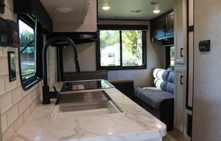 2022 Jayco Jay Flight Rocky Mountain Edition