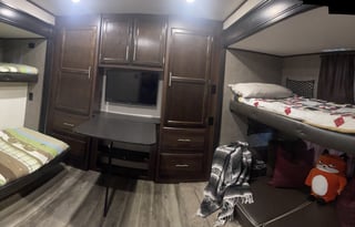 Goin’ Big Triple Slide Bunk House