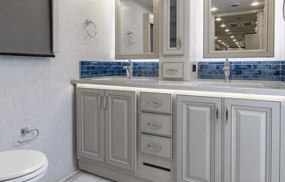 2023 Fleetwood RV Discovery 38W