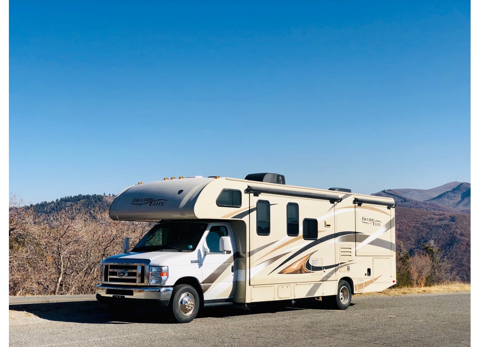 Class C Motor Home rentals in Lehi
