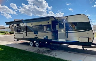 2018 Prime Time RV Avenger ATI 27DBS