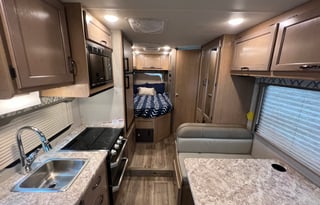 2020 Thor MotorCoach Four Winds 22E- FULLY STOCKED