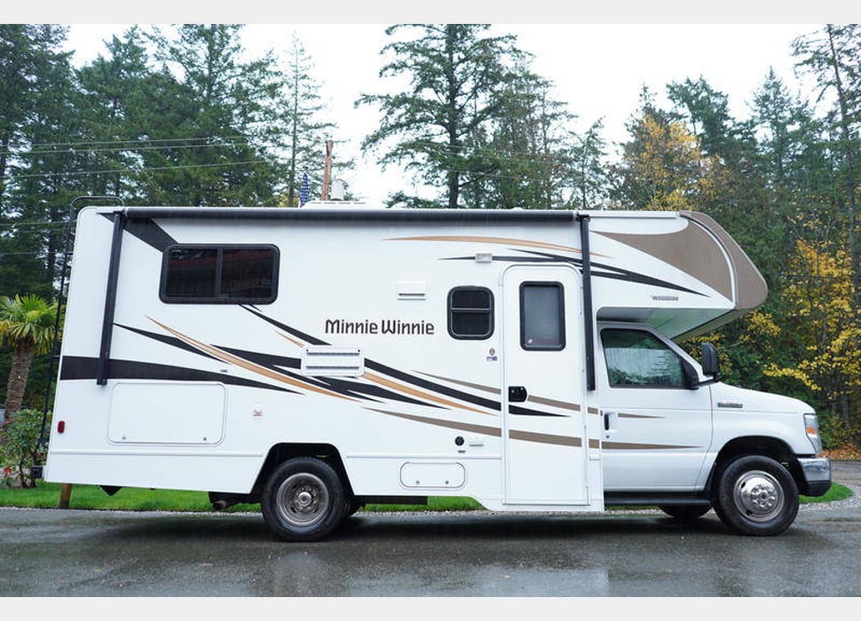 Class C Motor Home rentals in Spring
