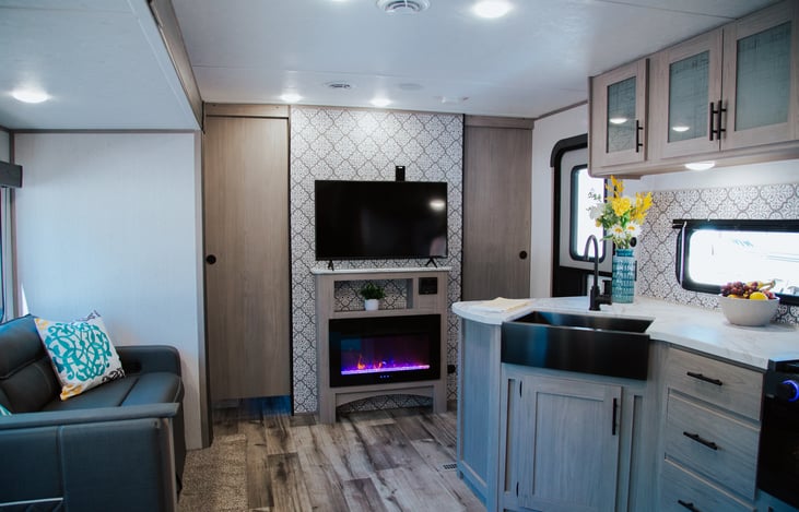 Pocket doors to separate bedroom and fireplace