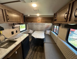 Starcraft Autumn Ridge Outfitter 15RB