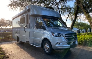 NEW 22022 Renegade Vienna 25rmc