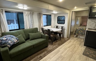 2017 Grand Design Imagine 2800BH