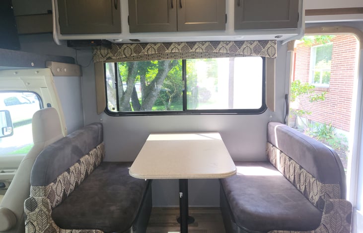 Dinette converts to bed, sleeps 2