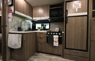 Elegant Grand Desi Imagine 2600 - 2020