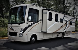Thor Motor Coach Freedom Traveler A30