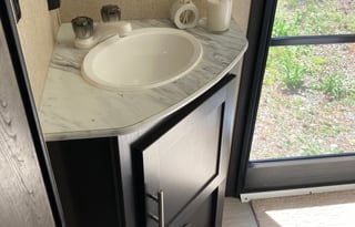 2017 Dutchmen RV Kodiak Ultimate 295TBHS