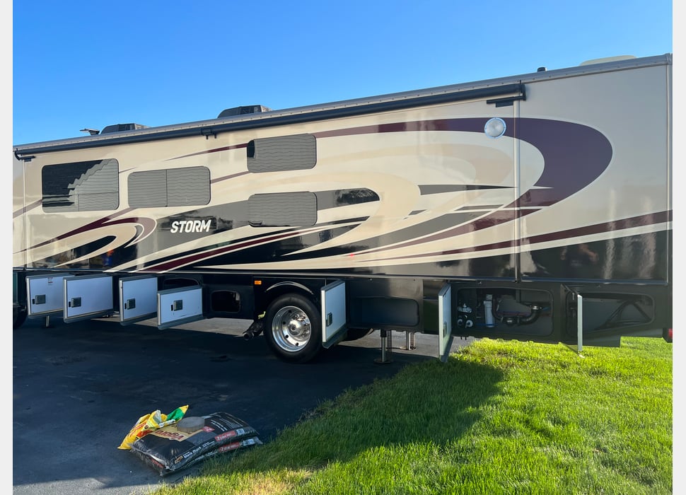 Class A Motor Home rentals in Victor