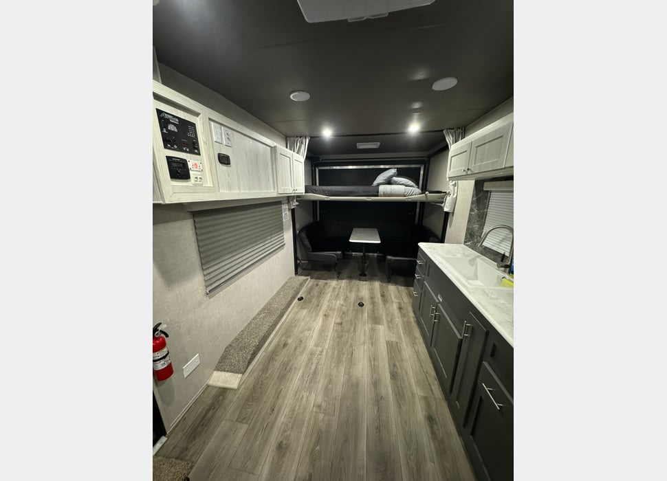 Travel Trailer rentals in Thousand Palms