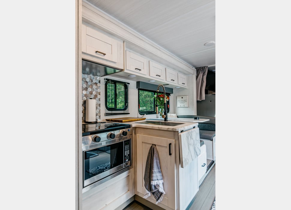 Class C Motor Home rentals in Hereford