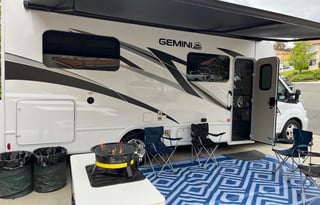 2025|B+|AWD|24'|Sleep 4|Easy Drive|offgrid|Kingbed