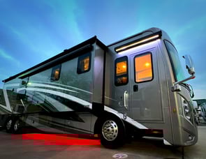 Thor Motor Coach Venetian B42