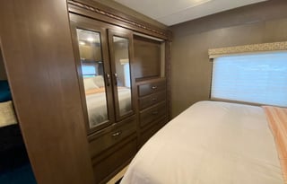 2018 Thor Freedom Elite 30 FE “GUS”