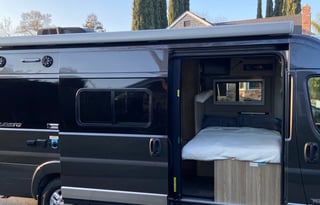 2020 Winnebago Travato 59G pet friendly!