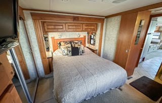 Luxury Class A Diesel Pusher Coach