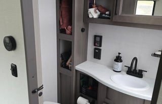 Woodluvto rent our Camper to you