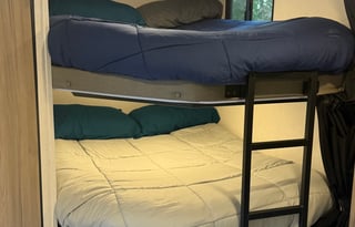 Easy Livin’ with Eileen – 2025 Coleman Camper 27'