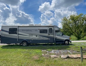Forest River Lexington 300SS