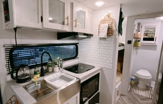 2022 Dutchmen RV Coleman Rubicon- Greenery Camper