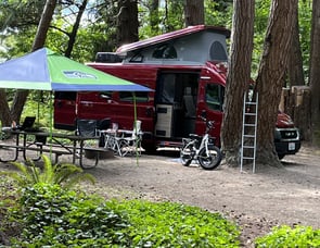 Winnebago Solis 59PX