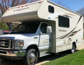 Winnebago Minnie Winnie 22R