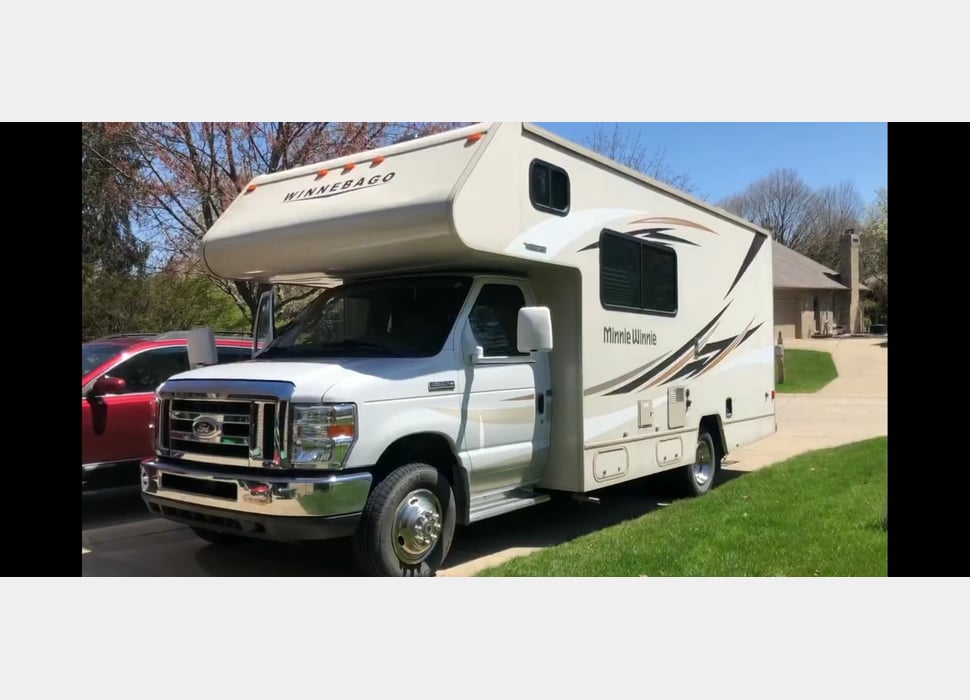 Class C Motor Home rentals in Rochester Hills