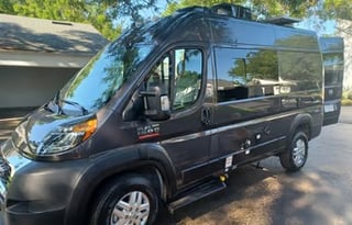 T2022 CONVENIENT & EASY TO DRIVE RV!!  SCOPE 18M