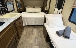 Encanto Rv! Cozy Travel Trailer 2017 Bullet