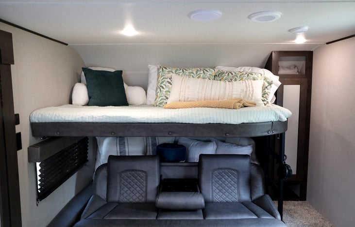 Experience "Faith" with our 2022 Grand Design Transcend Xplor 251BH located near Table Rock Lake near Branson Missouri and Lake Of The Ozarks. Thank you from us at Stone Mountain RV & Camper Rentals!