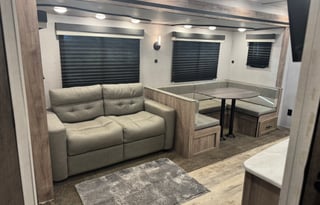 Cozy Up, Camp Out – pet-friendly 7 sleeper!