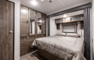 2021 Palomino Puma 32BHQS