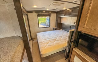 FR3 Easy to Drive Class A RV - with Bunks!