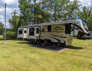 Heartland Big Country 4010 RD