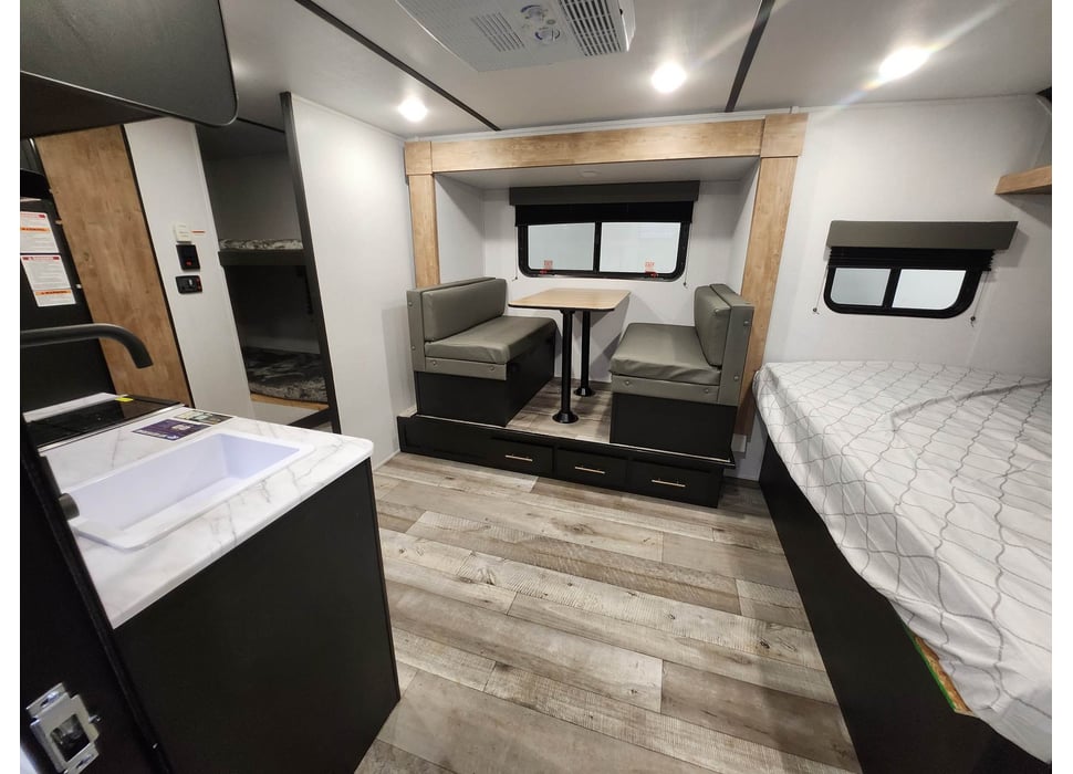 Travel Trailer rentals in Federal Heights