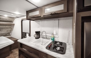 The Dreamer (4-5People/ Local Delivery Only)