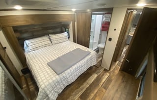 2021 Keystone RV Fuzion 424