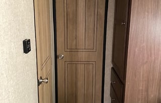 2016 Solaire Ultra Lite - Delivery available