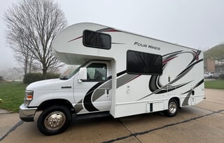 John's Thor Motor Coach Four Winds 22E
